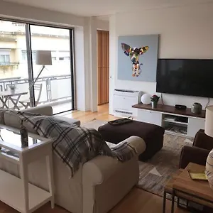Park Avenue Vieira Apartment